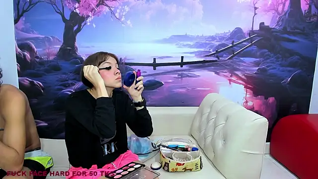 Snapshot of hot_littlenaughty chatting on 03/08/25, 01:14 hot littlenaughty online show from 03/08/25, 01:14