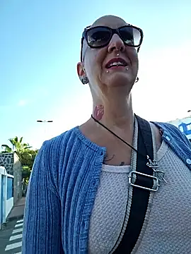 Emma Milf25 online show from 09/25/25, 07:58