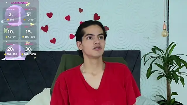 Maximoherrera 16 online show from 05/15/26, 12:25