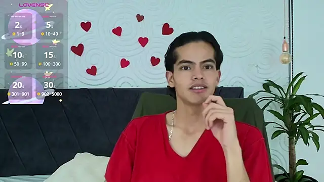 Maximoherrera 16 online show from 05/04/26, 01:03