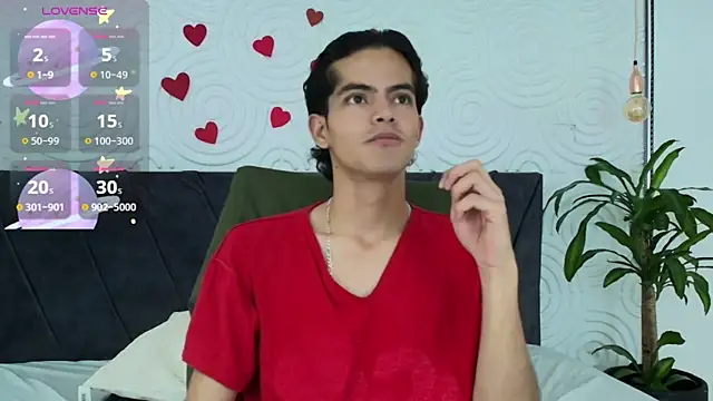 Maximoherrera 16 online show from 05/14/26, 12:46