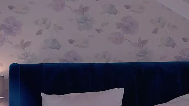 KailyKay online show from 03/25/26, 07:02