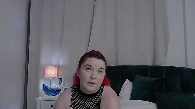 Snapshot of KailyKay chatting on 06/11/26, 06:05 KailyKay online show from 06/11/26, 06:05