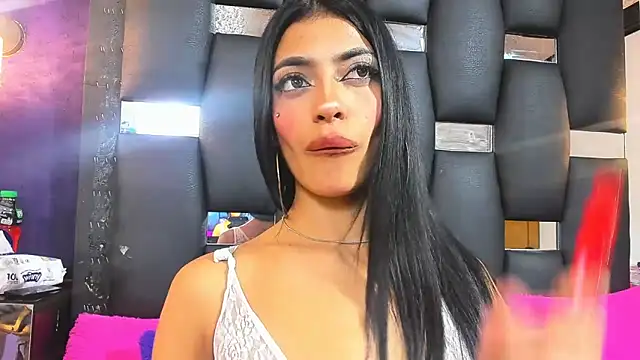 EMYCLARK01 online show from 09/18/25, 03:20