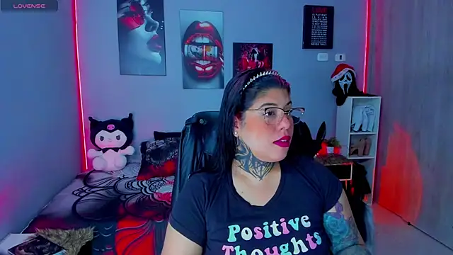 Veronika metal online show from 11/19/25, 08:14