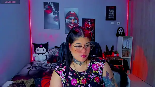 Veronika metal online show from 11/11/25, 08:09