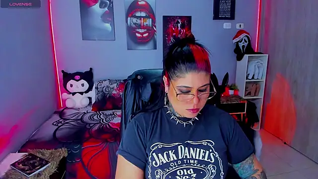 Veronika metal online show from 11/14/25, 07:28