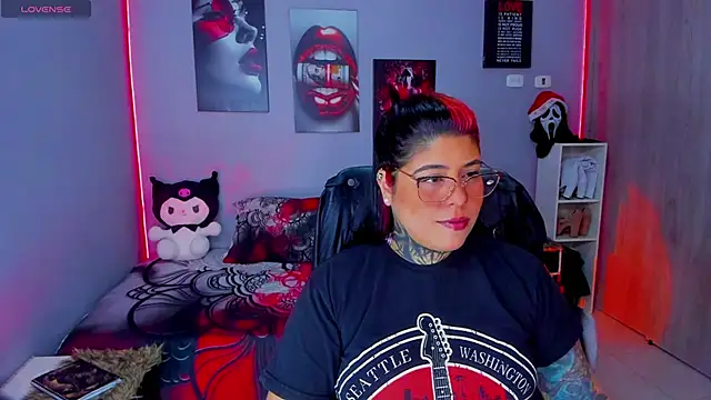 Veronika metal online show from 11/20/25, 06:41