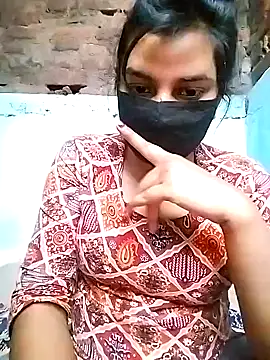 Snapshot of kusum_girl chatting on 03/16/25, 12:00 kusum girl online show from 03/16/25, 12:00