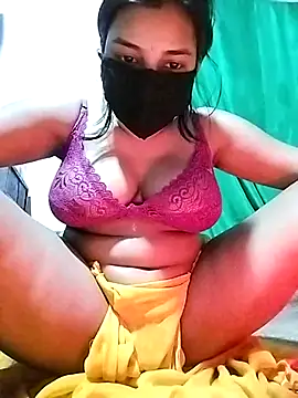 Snapshot of kusum_girl chatting on 03/13/25, 05:11 kusum girl online show from 03/13/25, 05:11