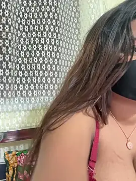 Snapshot of kusum_girl chatting on 04/19/26, 07:38 kusum girl online show from 04/19/26, 07:38