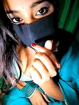 Snapshot of kusum_girl chatting on 03/06/25, 01:57 kusum girl online show from 03/06/25, 01:57
