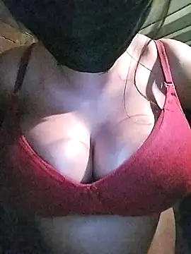Snapshot of kusum_girl chatting on 03/02/25, 02:15 kusum girl online show from 03/02/25, 02:15