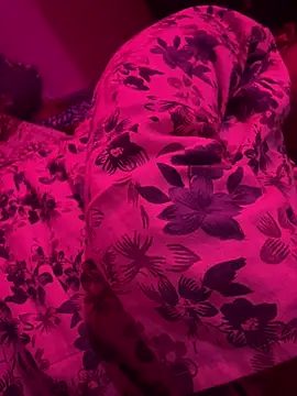 kusum girl online show from 04/05/26, 07:31