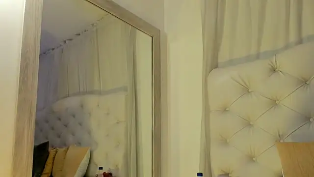 kamii arias online show from 11/26/25, 02:28