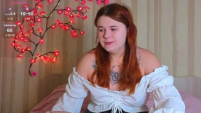 Snapshot of Eva_Starlight chatting on 02/13/26, 04:01 Eva Starlight online show from 02/13/26, 04:01