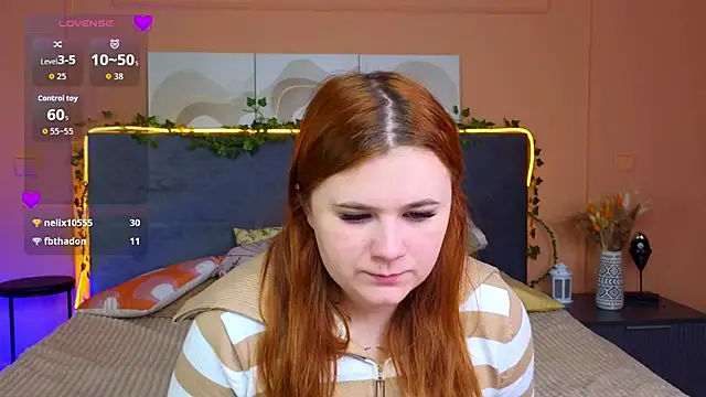 Snapshot of Eva_Starlight chatting on 11/12/25, 04:16 Eva Starlight online show from 11/12/25, 04:16