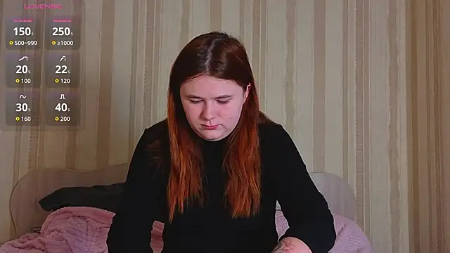 Snapshot of Eva_Starlight chatting on 02/10/26, 04:44 Eva Starlight online show from 02/10/26, 04:44