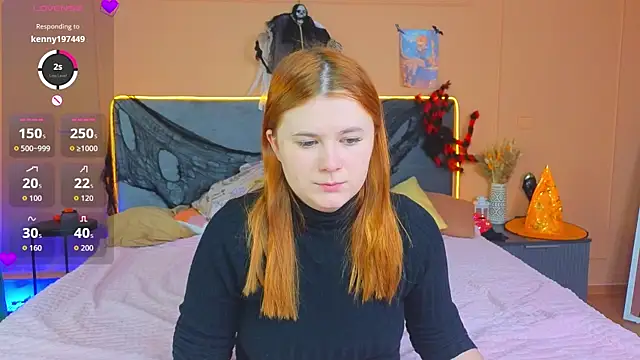 Snapshot of Eva_Starlight chatting on 11/04/25, 04:16 Eva Starlight online show from 11/04/25, 04:16