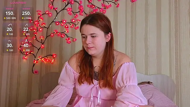 Snapshot of Eva_Starlight chatting on 02/12/26, 04:56 Eva Starlight online show from 02/12/26, 04:56