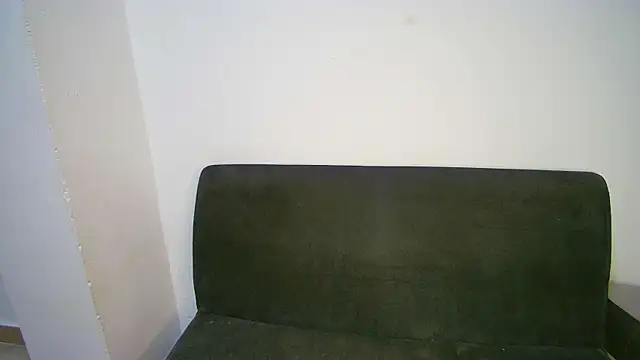 Snapshot of alisha_boes chatting on 06/11/26, 04:59 alisha boes online show from 06/11/26, 04:59
