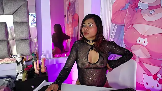 Agata Grubisic online show from 11/06/25, 03:54