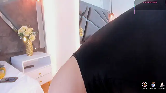 Samaantha-beckham online show from 02/05/26, 06:15