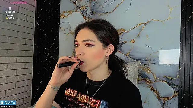 MaeveKuro online show from 11/08/25, 03:10