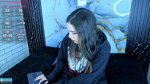 MaeveKuro online show from 02/10/26, 03:05