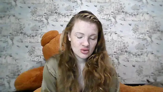 Eveline May online show from 11/07/25, 08:02