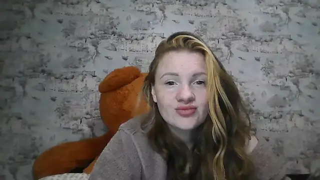 Eveline May online show from 10/23/25, 03:00