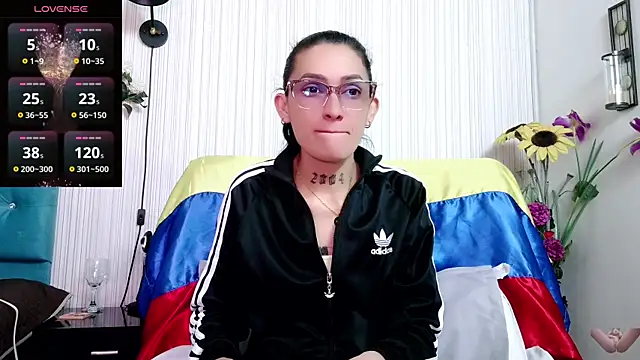 anastaciafire25 online show from 10/04/25, 04:08