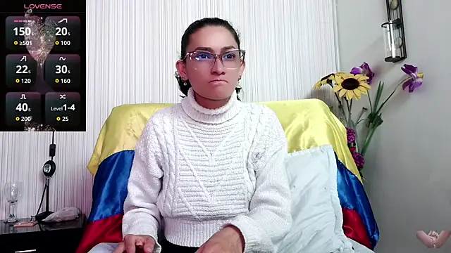 anastaciafire25 online show from 11/18/25, 12:41