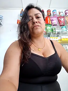 roxanasexy2025 online show from 02/01/26, 04:16