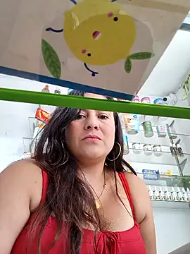 roxanasexy2025 online show from 01/05/26, 08:34