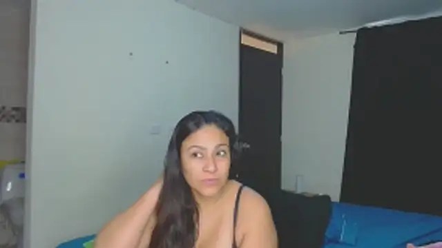 roxanasexy2025 online show from 11/30/25, 12:39