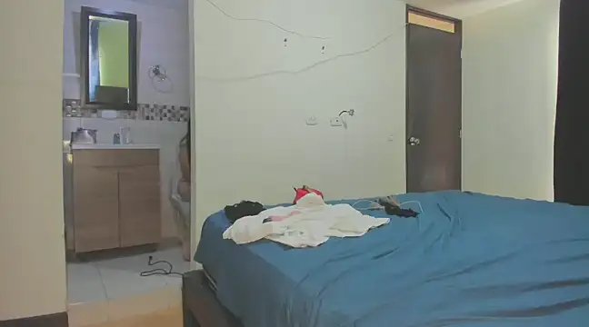 roxanasexy2025 online show from 03/02/25, 03:30