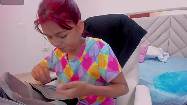 gime lara online show from 11/07/25, 12:21