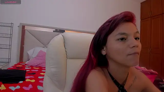 gime lara online show from 11/11/25, 12:22