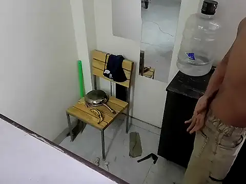 fitbuddy1 online show from 12/02/25, 09:11