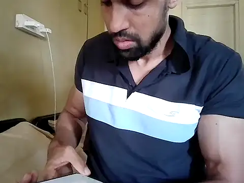 fitbuddy1 online show from 02/23/26, 02:35