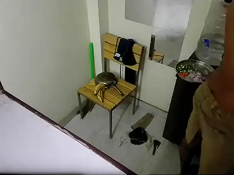 fitbuddy1 online show from 11/30/25, 08:48