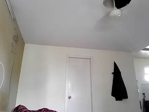 fitbuddy1 online show from 04/15/26, 09:04