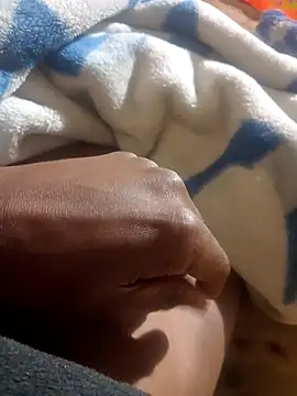 Snapshot of Sadiki1307 chatting on 10/29/25, 12:42 Sadiki1307 online show from 10/29/25, 12:42