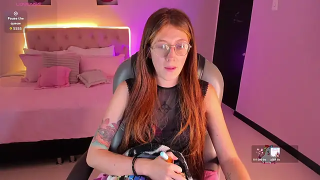 Emily Warren  online show from 03/31/26, 08:11