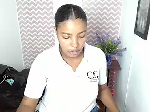 Snapshot of dayanacarson chatting on 07/15/26, 06:26 dayanacarson online show from 07/15/26, 06:26