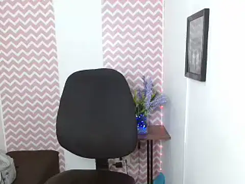 dayanacarson online show from 09/18/25, 03:37