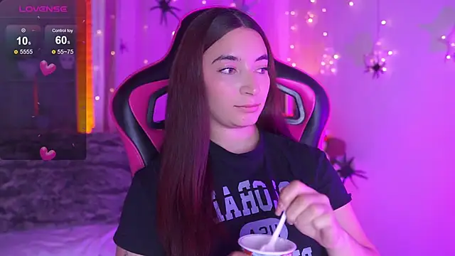 issa monterrey online show from 10/22/25, 09:46