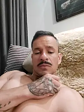 juniortche1313 online show from 11/29/25, 09:59