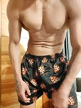 juniortche1313 online show from 01/10/26, 02:29